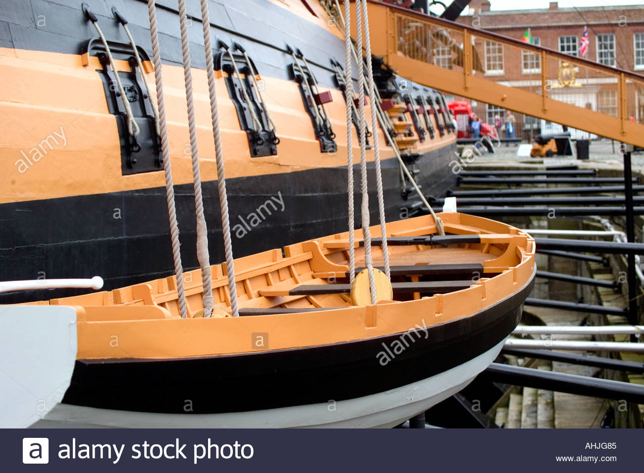 long-boat-AHJG85.jpg