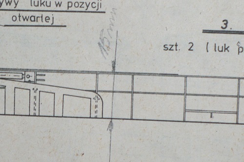 Z rysunku w skali 1:100 14,5 mm