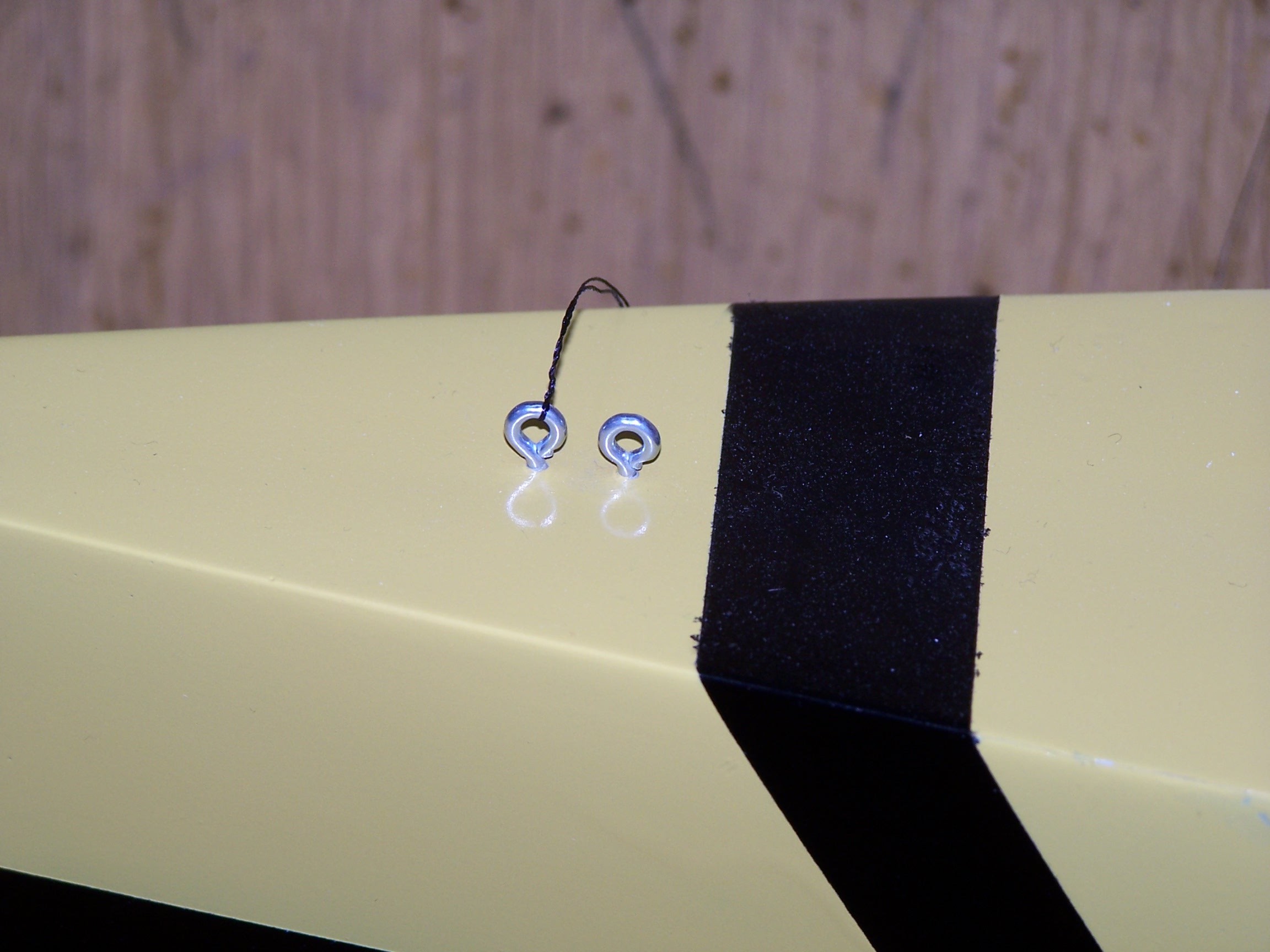 100_1766.jpg (346.22 KiB) Przejrzano 10580 razy Przelotki do mocowania sztagu razem z fokiem