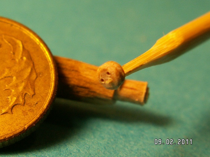 Krok 9: odcięcie i nabicie na bambusowy pal