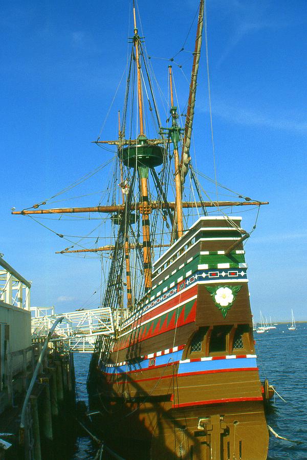 mayflower--historic-sailing-ship.jpg