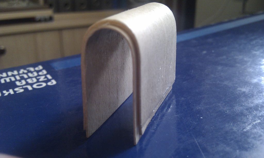 z niego później wyciąłem kilka 2mm łuczków