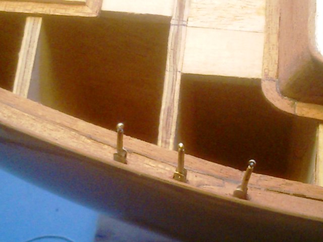 051.JPG