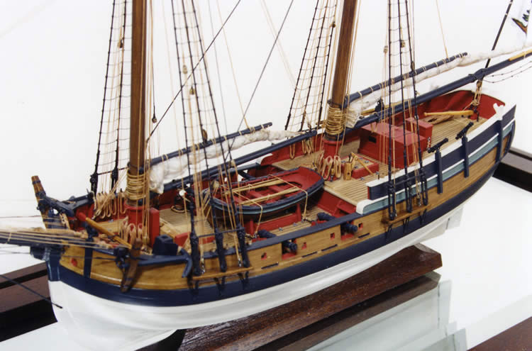 ship-model-hannah-port.jpg