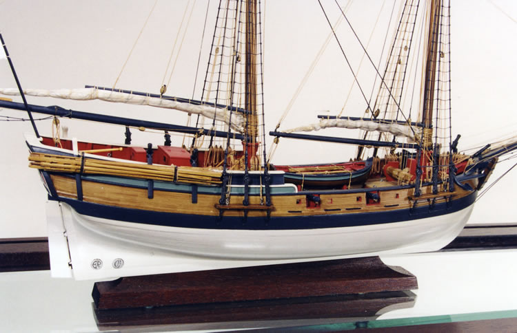 ship-model-hannah-starboard.jpg