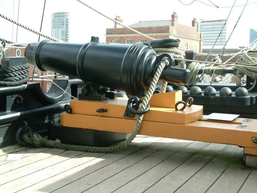 Victory carronade.jpg