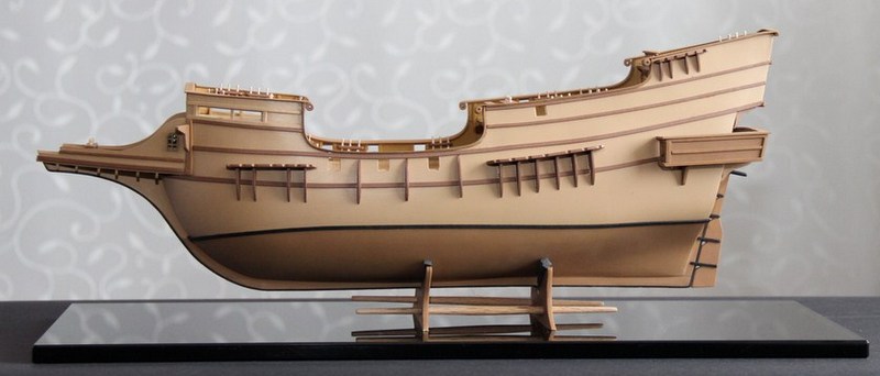 Galeon Golden Hind.