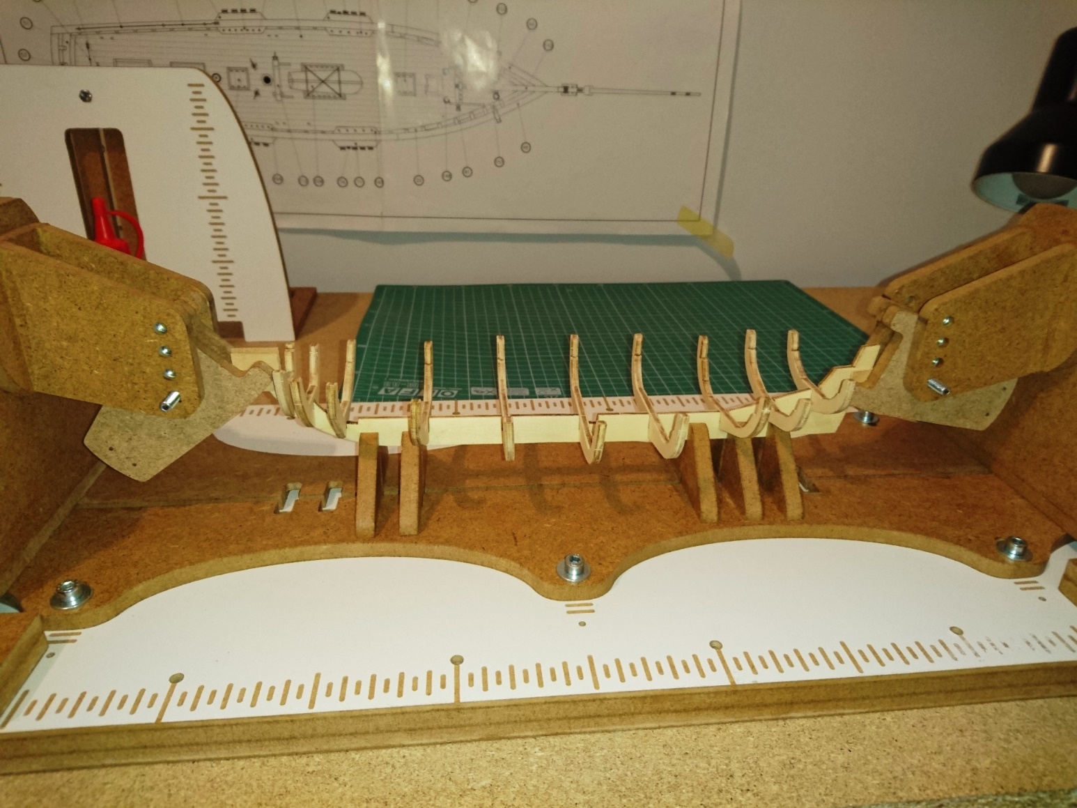 HMS na sucho.JPG (503.07 KiB) Przejrzano 8270 razy Przymiarka na sucho.