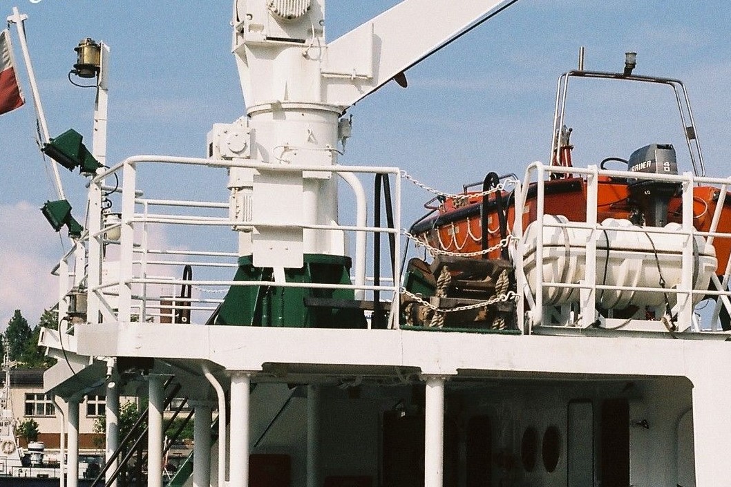F1000010 (2).jpg