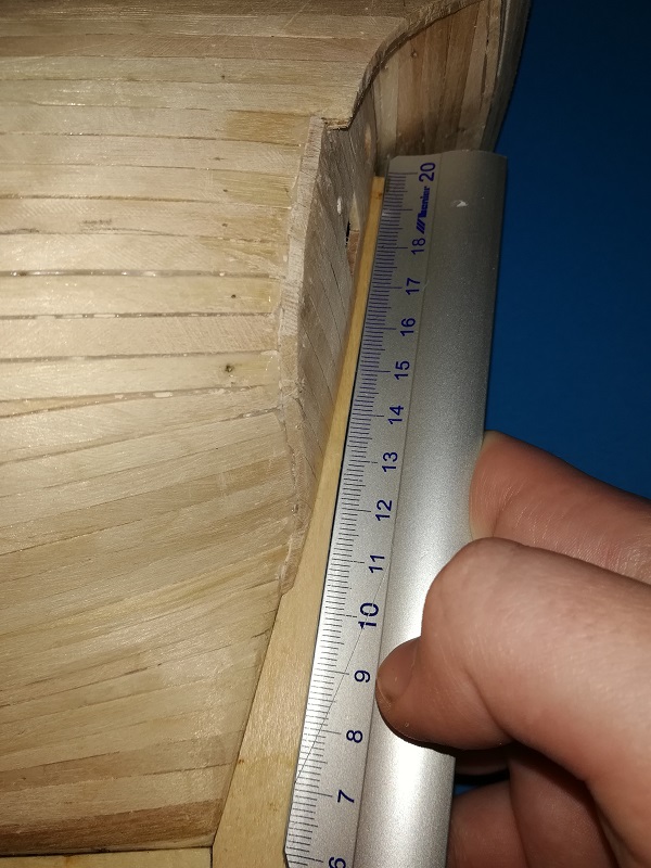 IMG_20181229_210253.jpg (158.1 KiB) Przejrzano 11646 razy kil był półokrągły więc wyprostowałem szlifując