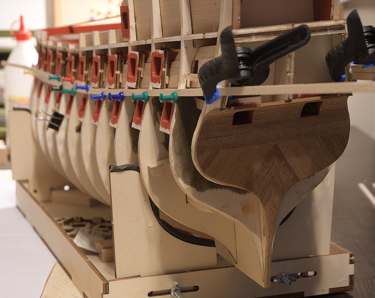 Pilar12.jpg (348.61 KiB) Przejrzano 8141 razy przy okazji trochę obrobiłem tyłek