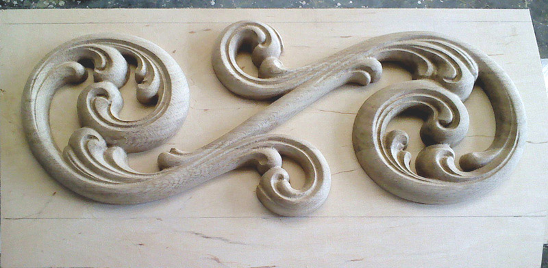 03ornament.jpg (129.03 KiB) Przejrzano 4895 razy Wycięta i przygotowana do klejenia połowa ornamentu