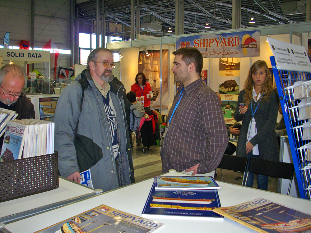 Na stoisku Shipyard, Kacper-Dziadek, Bartosz (?) Kłyszyński