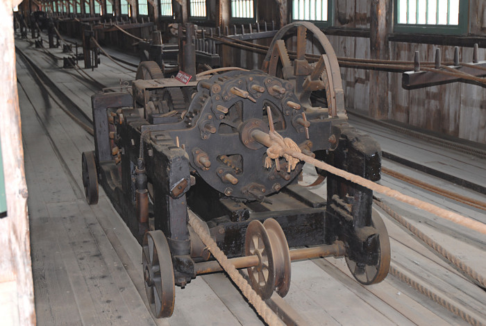 25 strand forming machine.jpg