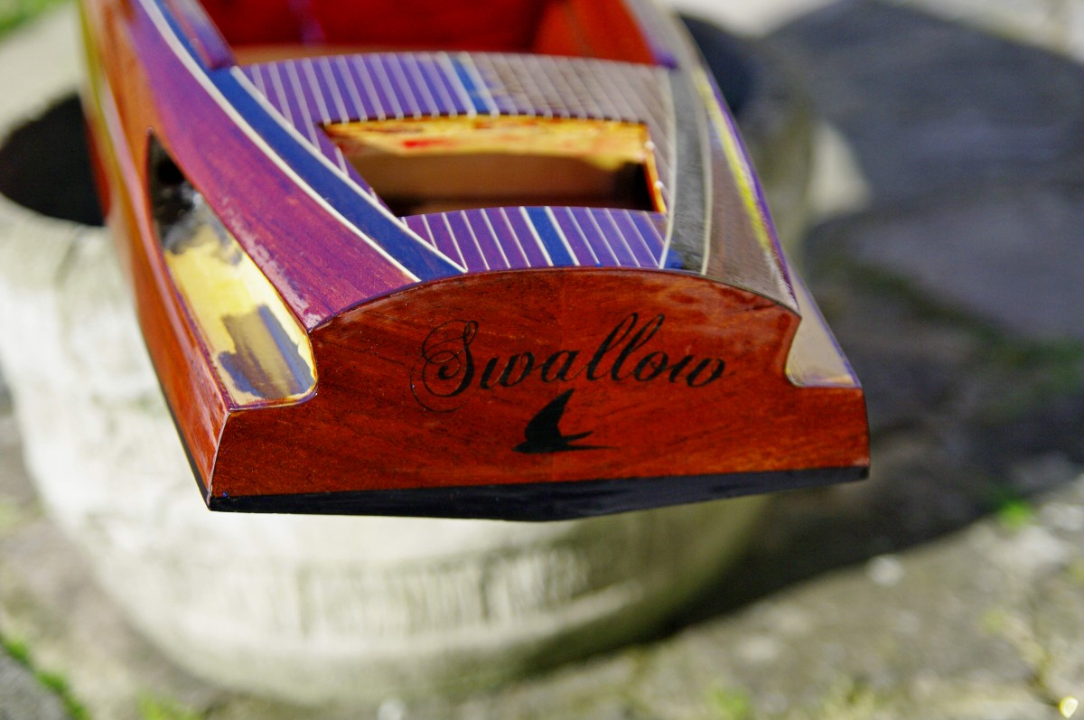 _PNT4618.jpg (160.77 KiB) Przejrzano 9270 razy rufa z "cieniem" napisu