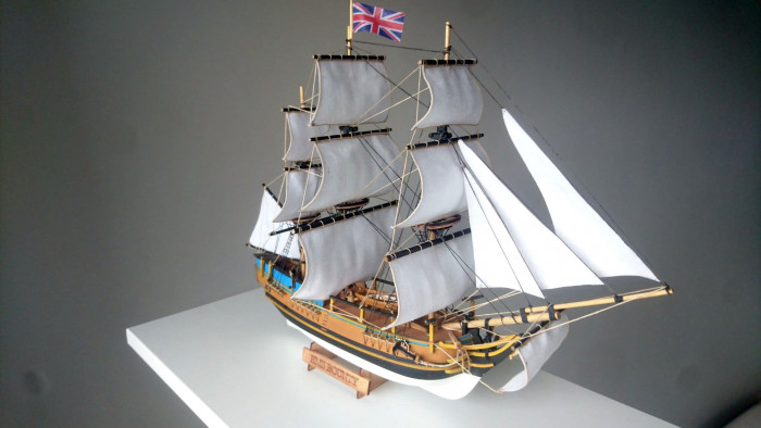 HMS Bounty Mini Mamoli  1.jpg