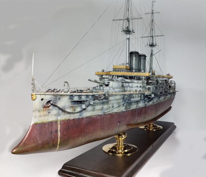 Mikasa 10.jpg