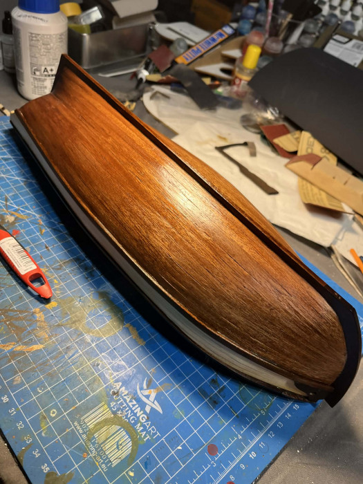 Efekt malowania lakierem półbłyszczącym